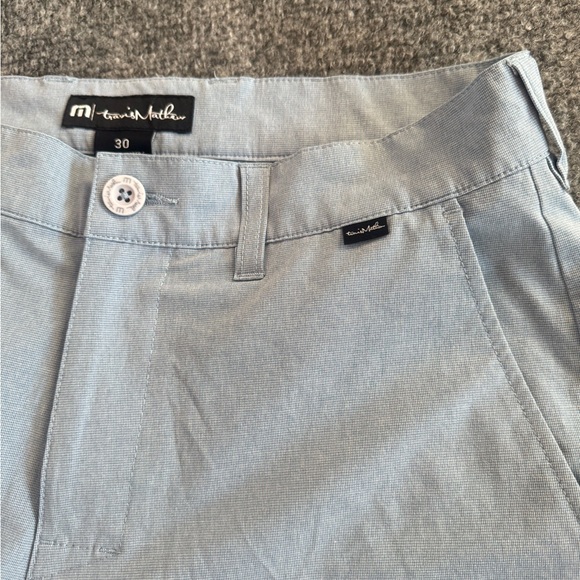 Travis Mathew Shorts Men’s Size 30 Baby Blue Chino Flat Front Performance Golf - Picture 11 of 12